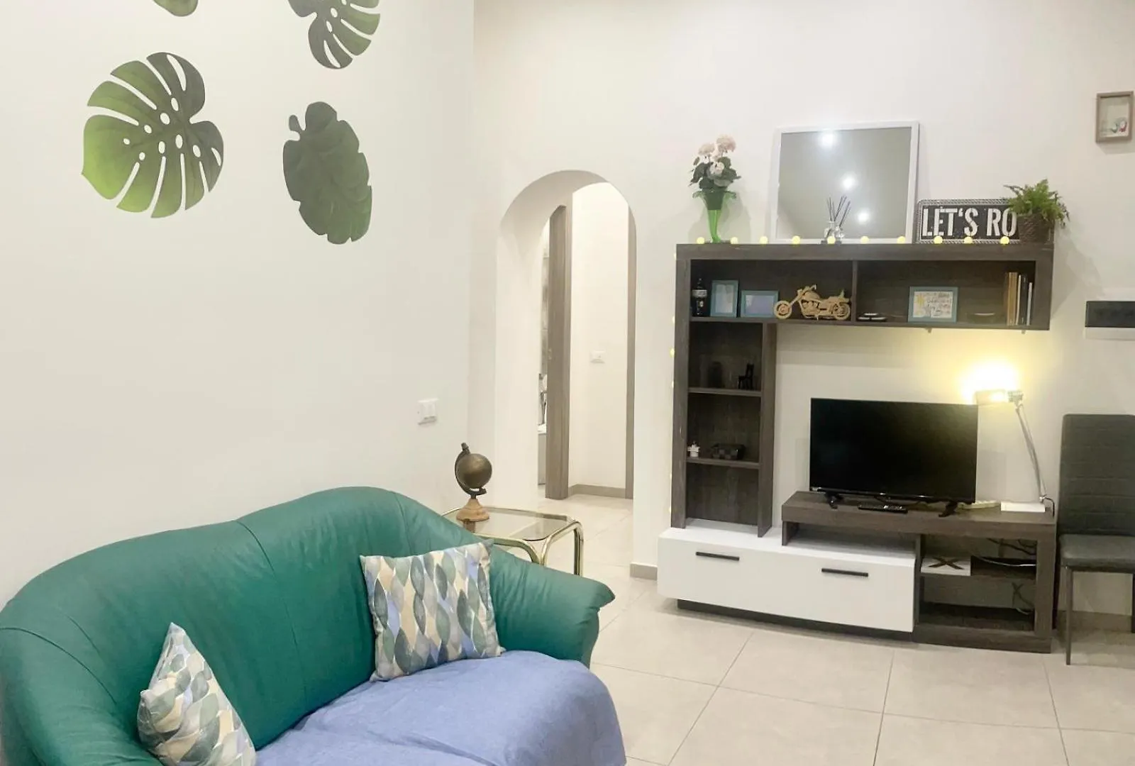 New Varese Venus Apartment location