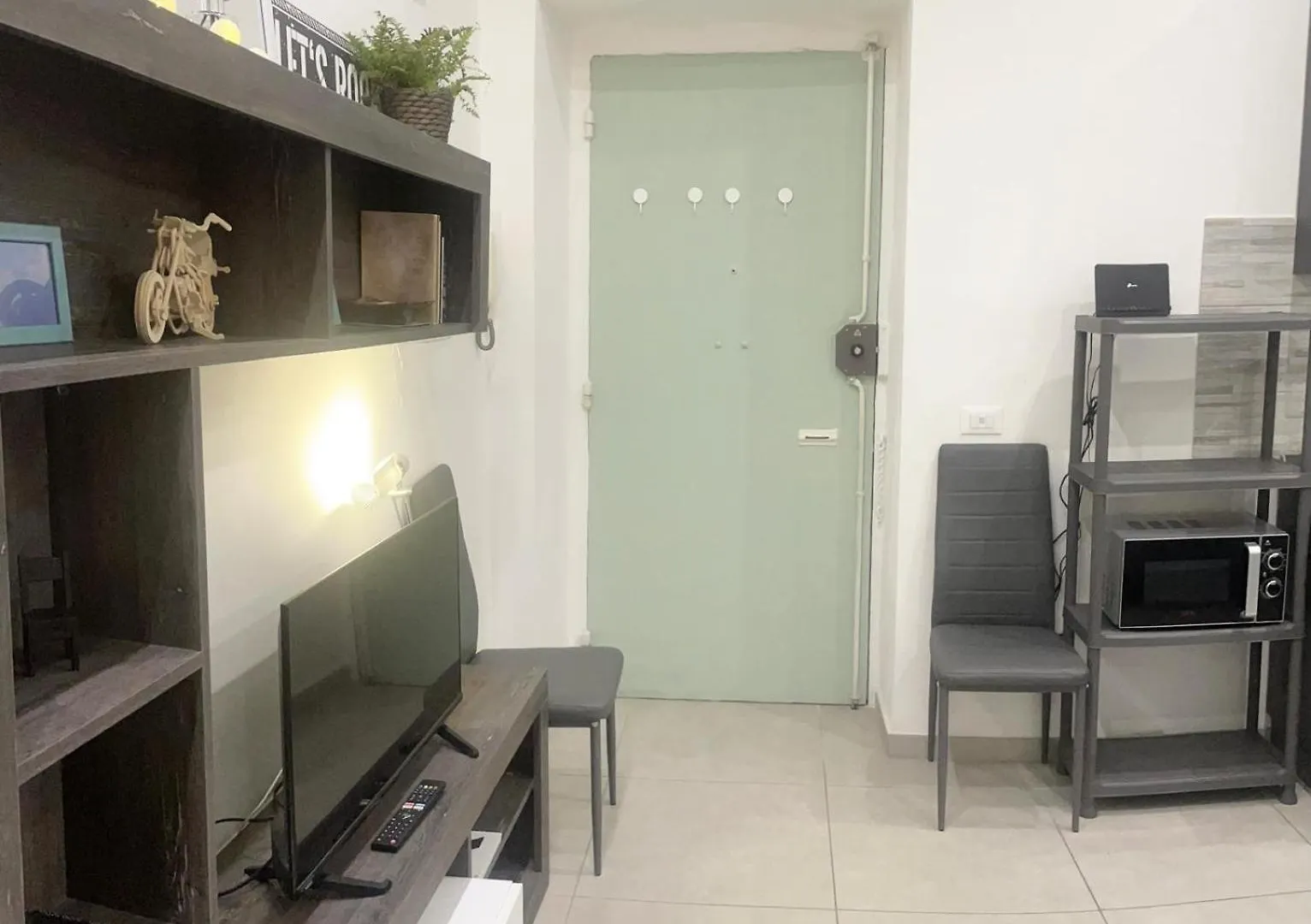 New Varese Venus Apartment Rome 0*,  Italy